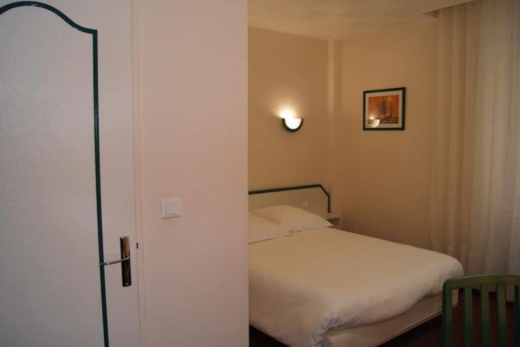 Hotel Suzane Angers Eksteriør billede